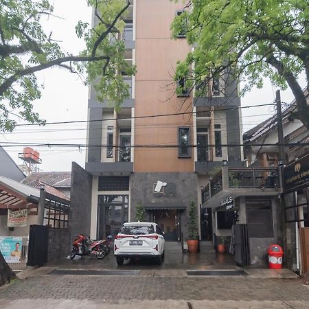 Urbanview Elephant Eleven Residence Bandung By Reddoorz エクステリア 写真